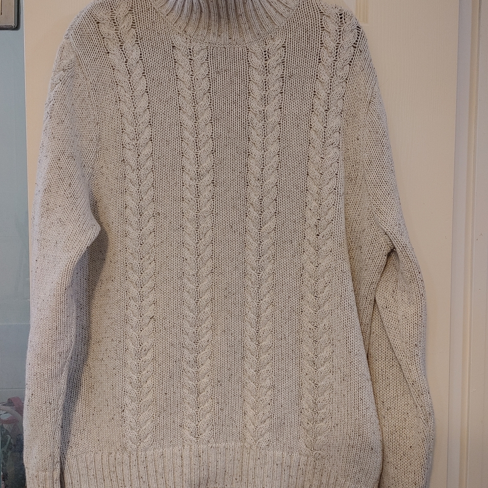 Banana Republic Cream Knit Sweater